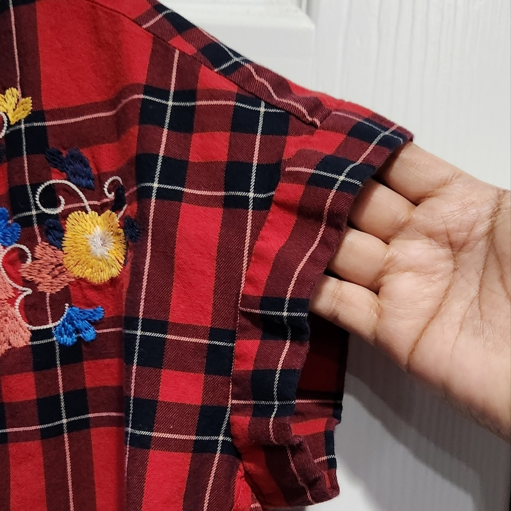 Madewell red black embroidered plaid button down shirt size Small - Picture 3 of 8